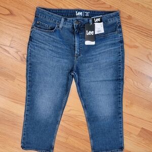 Lee Regular Fit Capri Mid‎ Rise Jeans Women's 14M NWT